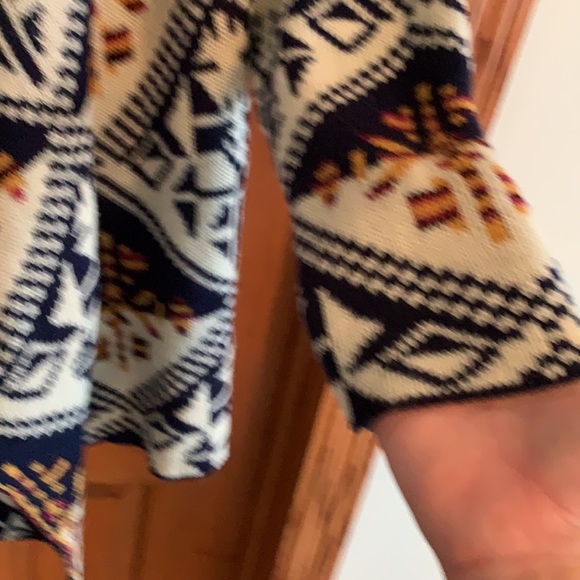 Repartee sweater - Picture 4 of 8